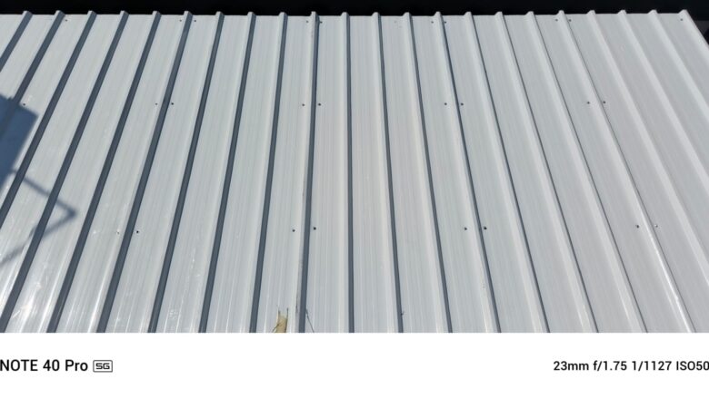 مقاول تركيب ساندوتش بانل في جدة – حلول بناء متكاملة بأعلى جودة